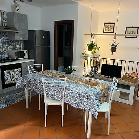 A Casa Di Francy Apartment Palermo Luaran gambar